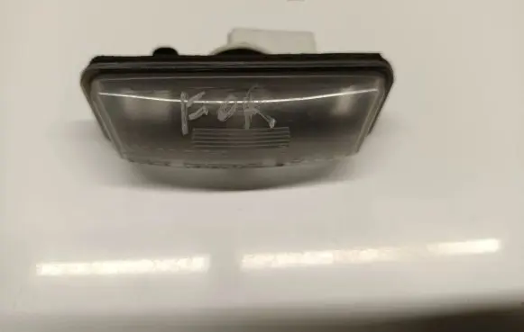 Subaru Forester SJ Number plate light 30903