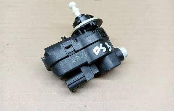 Citroen DS3 Headlight level adjustment motor