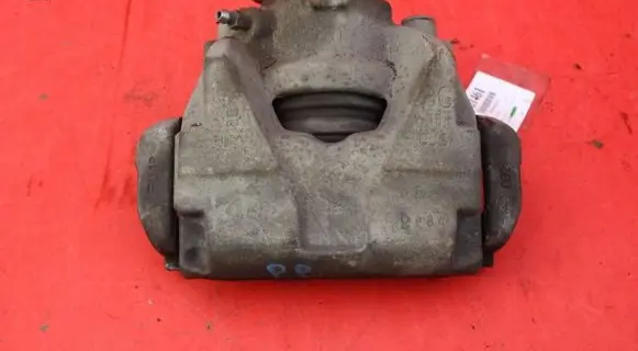 Dacia Dokker Front brake caliper
