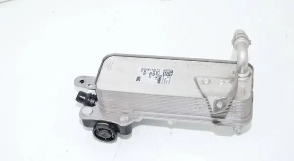 BMW 5 G30 G31 G38 Transmission/gearbox oil cooler 8514515 17218514515