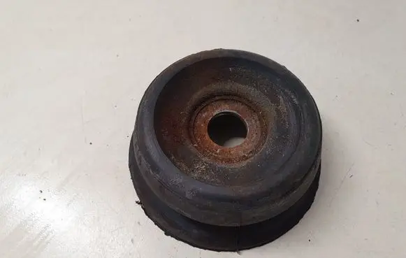 Mercedes-Benz Sprinter W901 W902 W903 W904 Front upper strut mount 9013230085