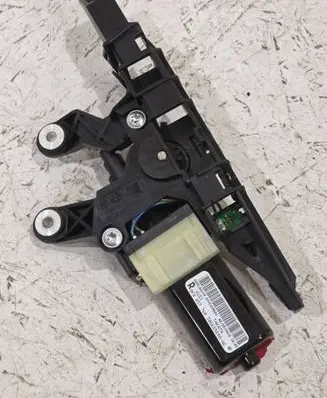 Bentley Continental Seat belt adjustment motor 8F0857760 KR2EJ661MP PPMCWS956U
