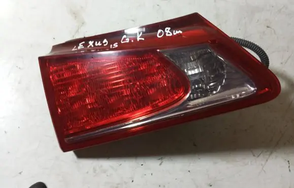 Lexus IS 220D-250-350 Tailgate rear/tail lights ZEX65