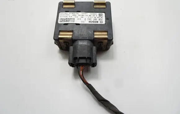 Skoda Superb B8 (3V) Distronic sensor radar 3Q0907561D 3Q0907572C 0203300968