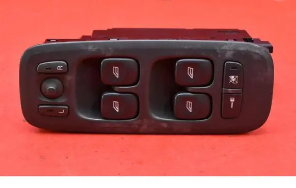 Volvo V70 Electric window control switch 30658116