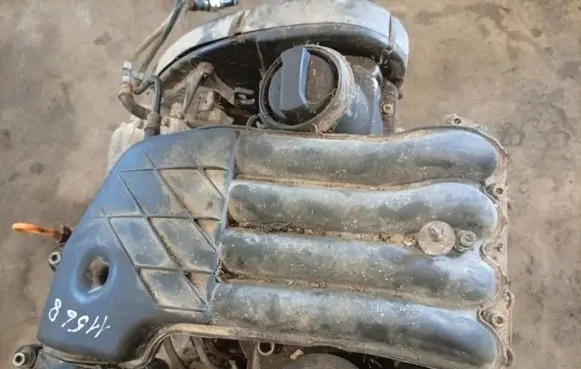 Volkswagen Golf IV Intake manifold
