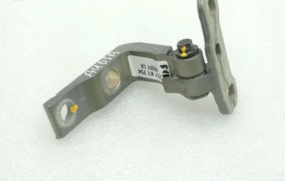 Volvo XC90 Front door upper hinge 31424592 31424586