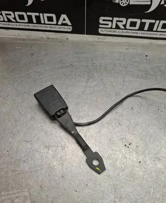 Mercedes-Benz S W220 Front seatbelt buckle 2208601069