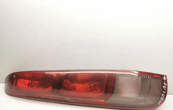 Nissan X-Trail T30 Rear/tail lights B46L