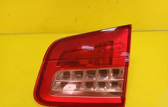 Citroen C5 Tailgate rear/tail lights 9687582980