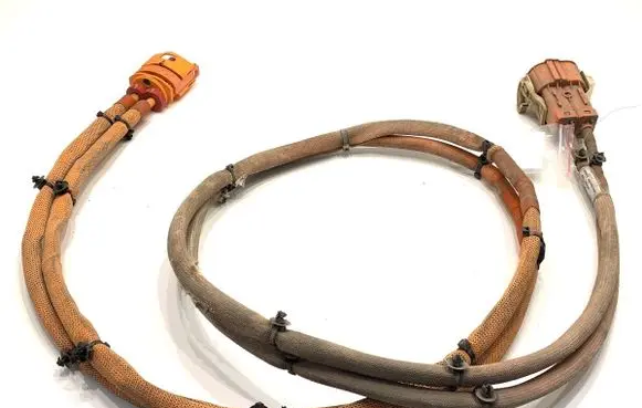 Mercedes-Benz Sprinter W907 W910 High voltage cable A9105408124