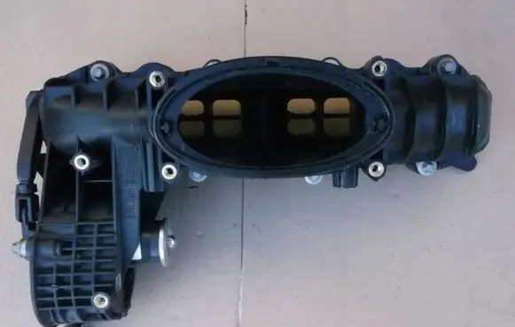 Mercedes-Benz E W212 Intake manifold A6510900037