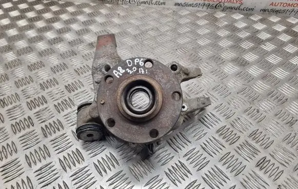 Audi A8 S8 D3 4E Rear wheel hub spindle/knuckle 