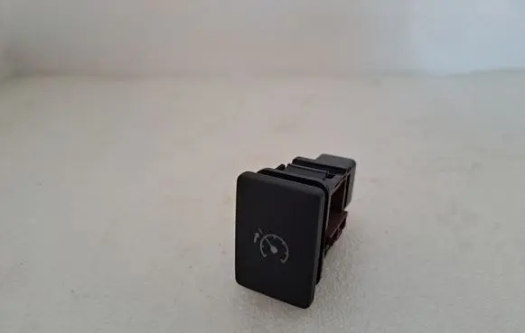 Toyota Avensis T270 Cruise control switch 8447005010