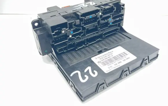 Mercedes-Benz CLK A209 C209 Fuse module 2095452801 5DK00848514