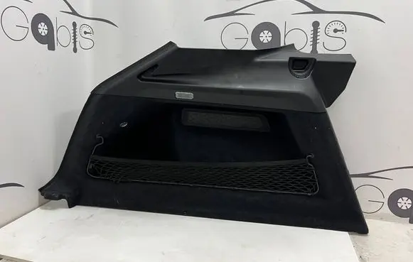 Trunk/boot lower side trim panel