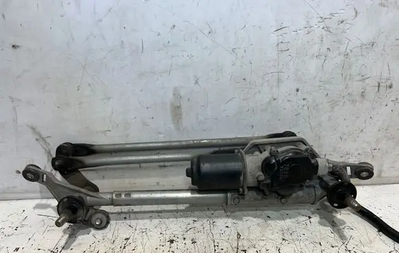 Honda FR-V Front wiper linkage and motor 32238
