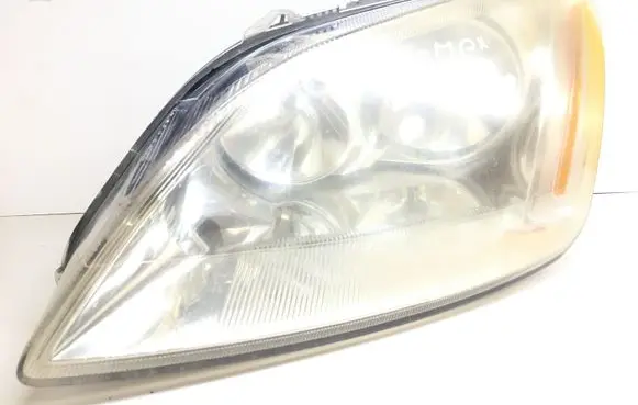 Ford Focus C-MAX Headlight/headlamp 16008