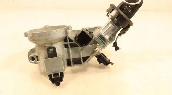 Opel Corsa D Ignition lock 56155E