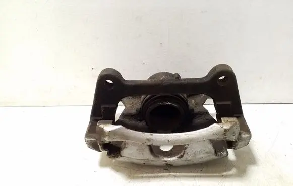 Volkswagen PASSAT B8 Front brake caliper