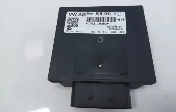 Volkswagen Tiguan Power management control unit 3AA919041A