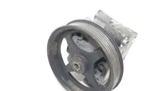Jaguar XK - XKR Power steering pump 2W933A696AD