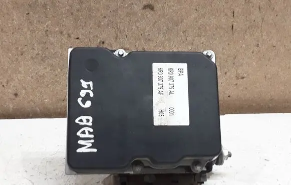 Skoda Fabia Mk2 (5J) ABS Pump 6R0907379AL 6R0614517AG