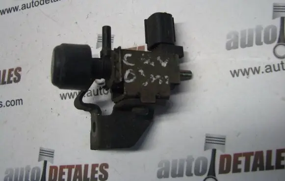 Honda CR-V Vacuum valve 