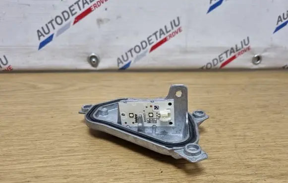 BMW X2 F39 LED ballast control module 90132031