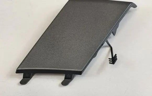 Audi Q3 8U Front tow hook cap/cover 8U0807241C 8U0807241C1QP