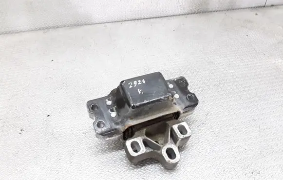 Volkswagen Touran I Engine mount bracket