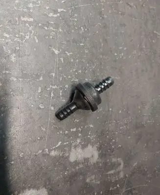 Audi A4 S4 B6 8E 8H Valve vacuum 06A133528A