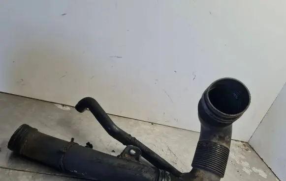 Volkswagen II LT Intercooler hose/pipe 2D0129715A