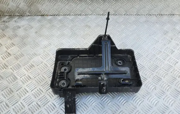 Nissan Qashqai J12 Battery box tray PU7497