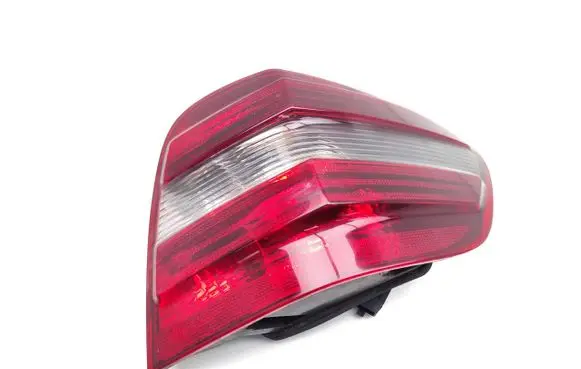 Mercedes-Benz ML W164 Rear/tail lights 404122R 404182R