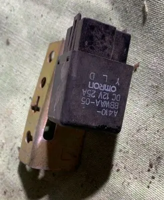 Hyundai Sonata Air conditioning (A/C) compressor (pump) BBWAA05 DC12V25A 4100