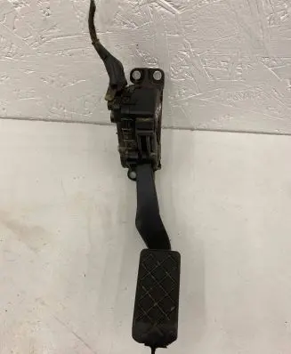 Volkswagen Transporter - Caravelle T5 Accelerator throttle pedal 7H1721503 6PV00849503