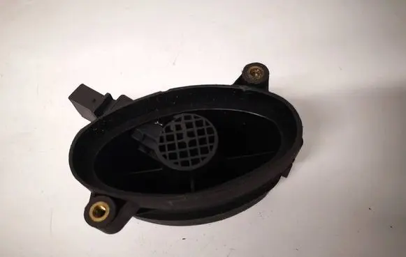 BMW 3 E46 Mass air flow meter 