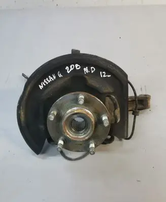 Front wheel hub