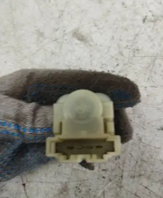 Volkswagen PASSAT B5.5 Brake pedal sensor switch 1K2945511C 1K2945511