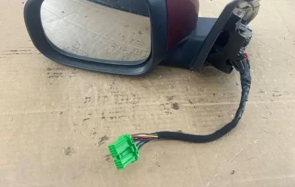Volvo S60 Front door electric wing mirror 31352477 S33172 310812