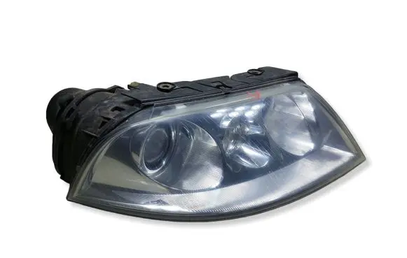 Volkswagen PASSAT B5.5 Headlight/headlamp 3B7941016MKASACJA 3B7941016M