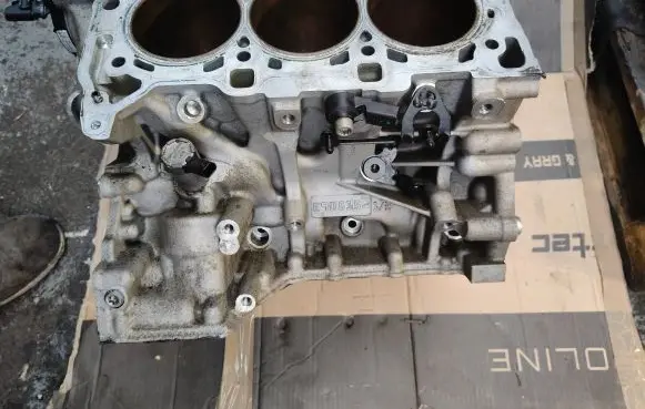 Audi Q5 SQ5 Engine block 06m103023cs