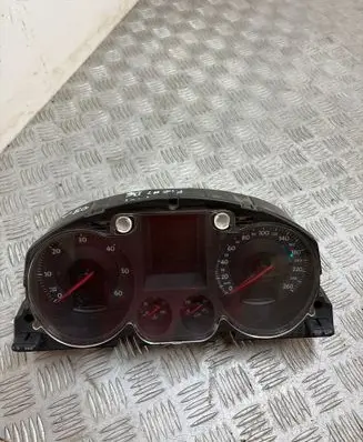 Volkswagen PASSAT B6 Speedometer (instrument cluster) V0002000 3C0920 3C0920871E