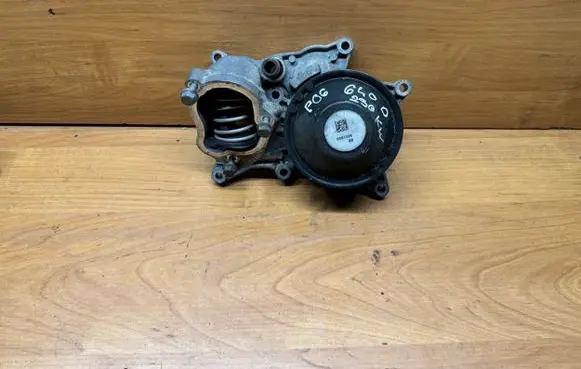 BMW 6 F12 F13 Water pump 8507326
