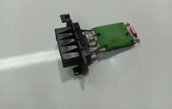 Fiat Doblo Heater blower motor/fan resistor
