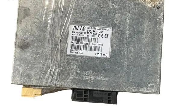 Volkswagen Touareg I Bluetooth control unit module 7L6035729H