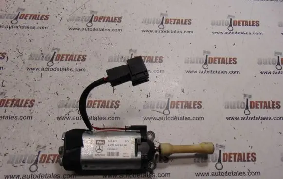 Mercedes-Benz S W220 Steering column adjust motor A2205400288