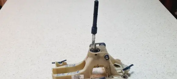 Smart ForFour I Gear shifter/selector MN178047 8129100000
