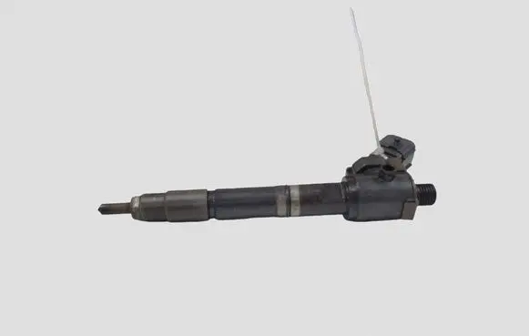 Volvo XC60 Fuel injector 31405404